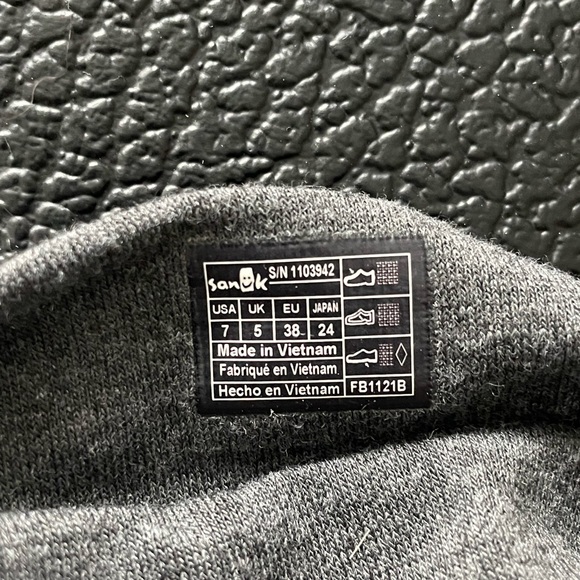 Sanuk Women's Yoga Sling 2 Spectrum Flip-Flop - Picture 6 of 7